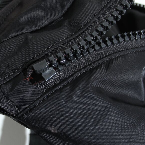 Lululemon All Day Essentials Belt Bag 2.5L Fanny Pack Unisex Black Nylon - Picture 13 of 16